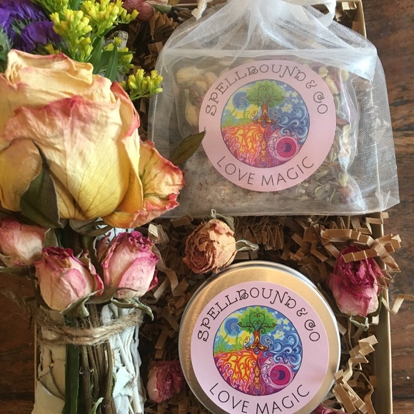 Spellbound Ritual Kit - Picture 2 of 7